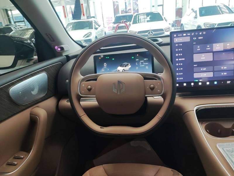 Used Leapmotor C11 2026 All-Electric 640 LiDAR Prestige Edition — 10