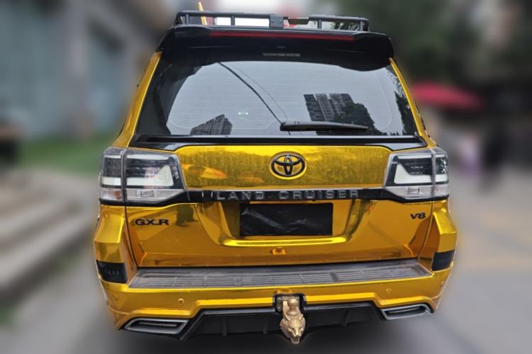 Used Toyota Land Cruiser 
