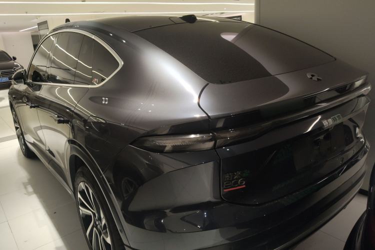 Used Nio EC6 2023 75 kWh Exterior 2