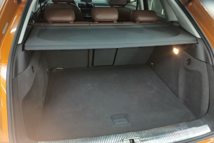 Used Audi Q3 2015 35 TFSI quattro Technology Edition Trunk