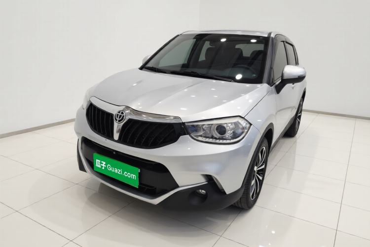 Used Brilliance V3 2015 1.5T Manual Urban Model