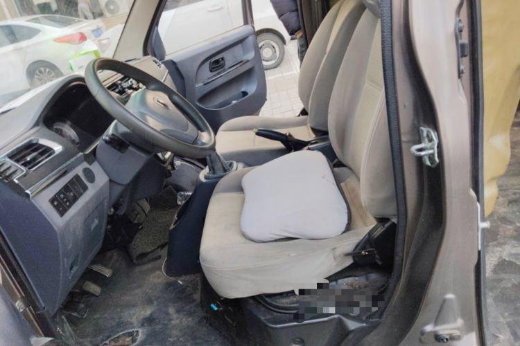 Used Jinbei Hiace X30 2018 1.5L Cargo Van Comfort Model DLCG14 Left Front Seat