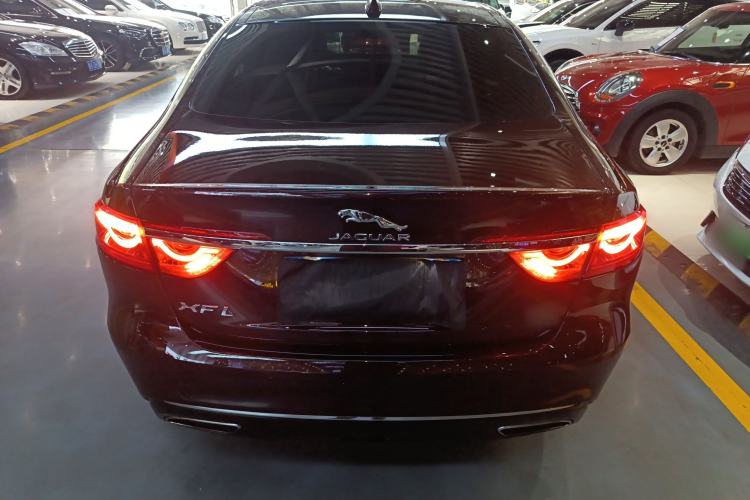 Used Jaguar XFL 2018 XFL 2.0T 250 PS Luxury Edition Rear
