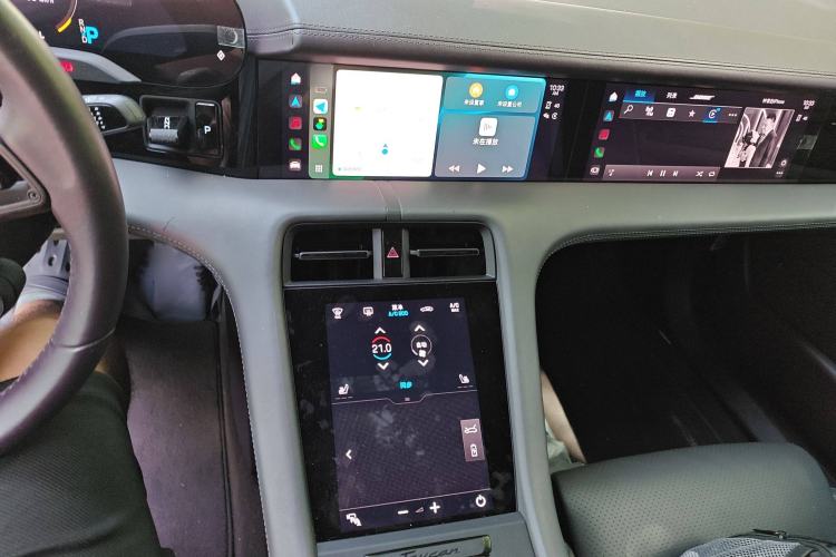 Used Porsche Taycan 2022-Year Updated Taycan
