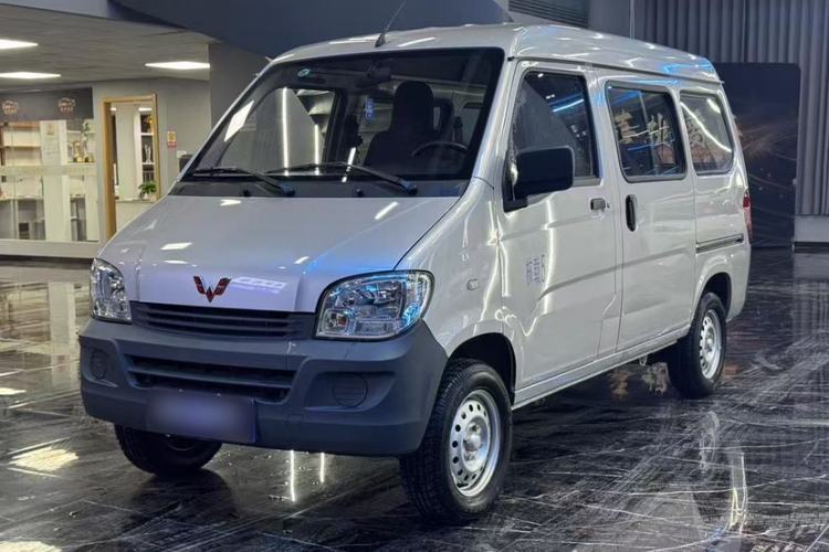 Used Wuling Zhiguang 2023 1.5L Practical Version 5/7 Seats