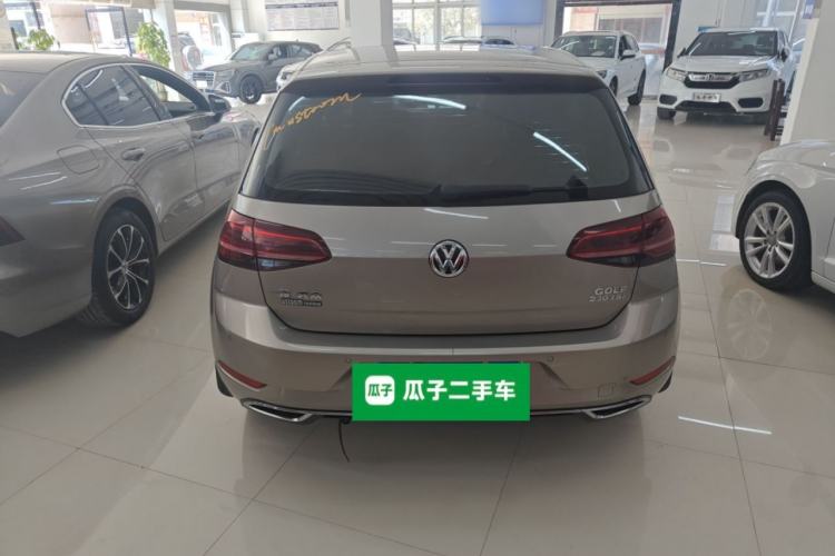 Used Volkswagen Golf 2018 230TSI Automatic Luxury Version