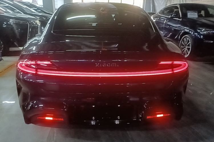 Used Xiaomi Auto SU7 2024 Rear-Drive Long-Range Intelligent Driving Version