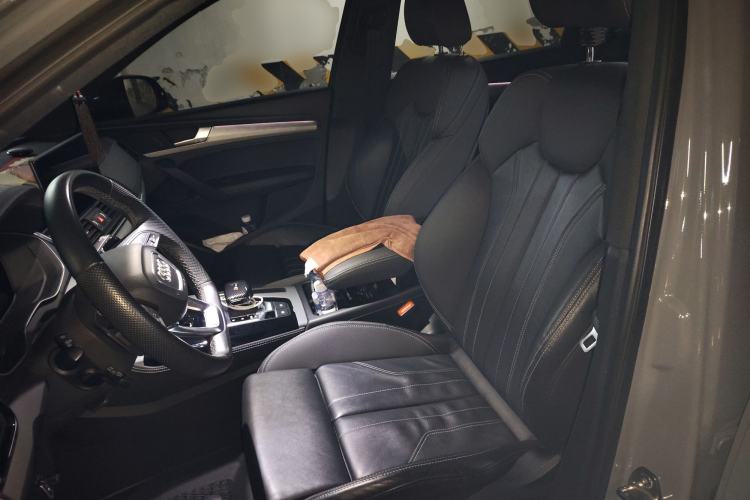 Used Audi Q5L 2021 40 TFSI Fashion Dynamic Model