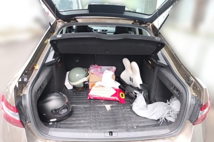 Used Skoda Superb 2018 TSI280 DSG Comfort Edition China V Standard Trunk