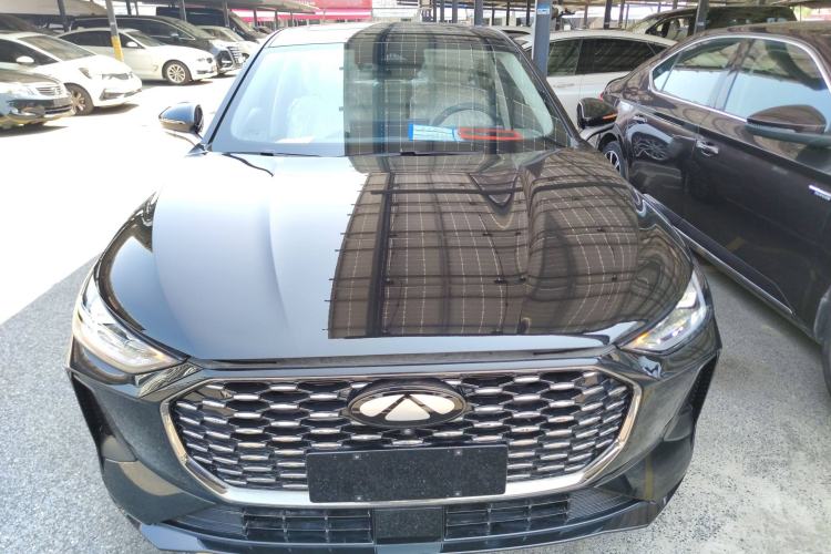 Used Chery Fengyun A8L 2025 1.5 TGDI 145 km Luxury Version Exterior 1