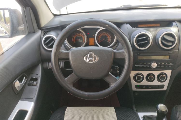 Used CHANGAN KAICHENG Ounuo S 2017 1.5L Base Version