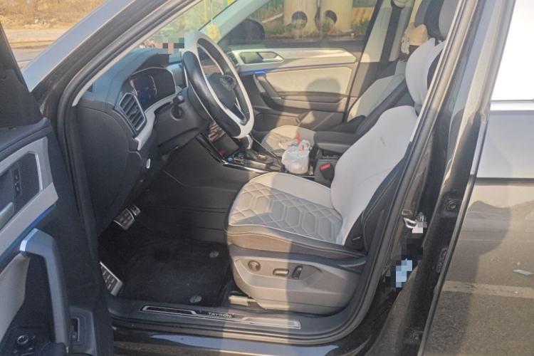 Used Volkswagen Tayron 2024 330TSI Two-Wheel Drive Luxury Plus Advanced Version Left Front Seat