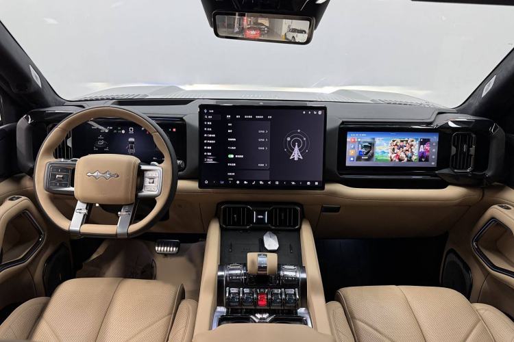 Used Formula Leopard Leopard 8 2025 Smart & Brave Flagship Edition 7 Seats