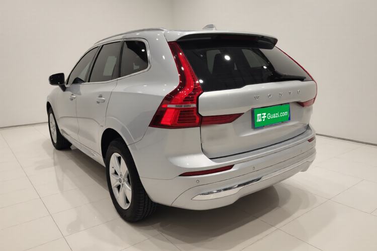Used Volvo XC60 2022 B5 4x4 Zhiyi Luxury Edition