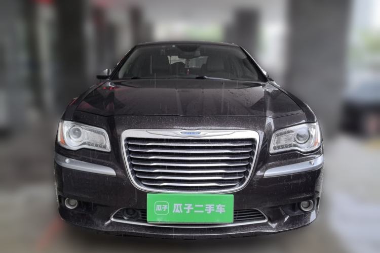 Used Chrysler 300C 2013 3.6L Prestige Edition