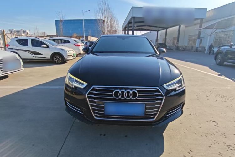 Used Audi A4L 2018 30th Anniversary Edition 40 TFSI Trendy Model