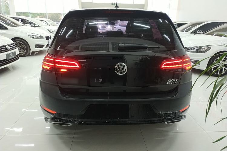 Used Volkswagen Golf 2019 280TSI DSG R-Line Model China V Standard Rear