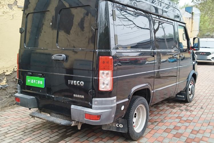 Used Iveco Daily  Rear Right 45 Deg