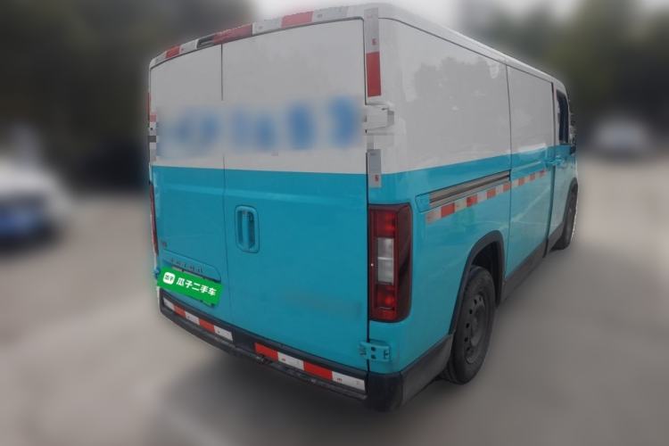Used Foton Scenic i7 2025 Professional Logistics Short Wheelbase Front-Wheel Drive CATL 41.86 kWh Zhiyuan Version Flat Roof Single Tire 2 Seats Rear Right 45 Deg