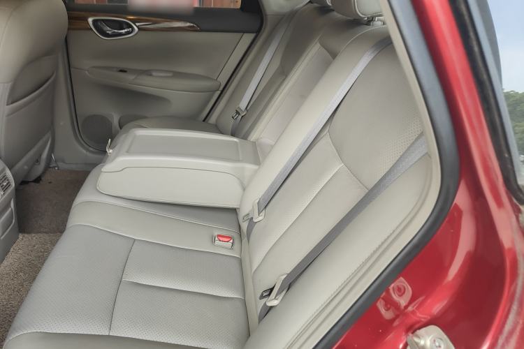 Used Nissan Sylphy 2012 1.8XL CVT Luxury Edition Left Rear Seat