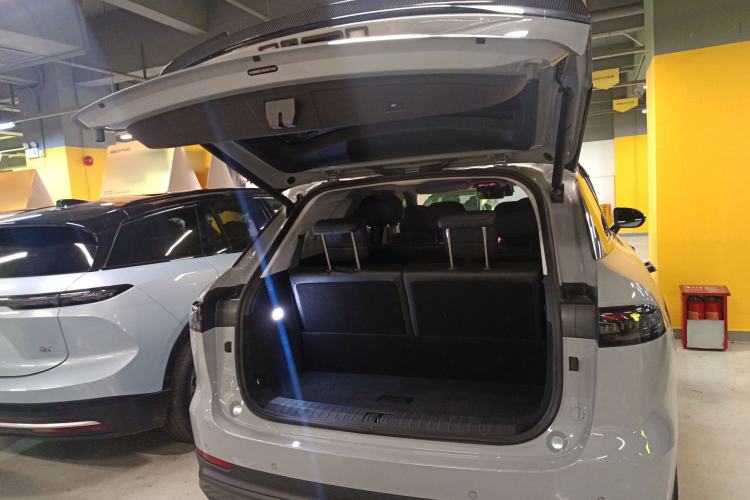 Used Chery Fengyun T9 2024 120 Long-Range Flagship Version 7 Seats Lithium Iron Phosphate Trunk