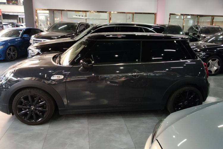 Used MINI MINI 2021 2.0T COOPER S Classic Edition
