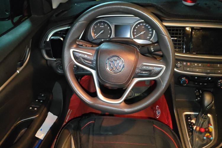 Used Buick GT 2021 Revised Version Flagship 1.5L Automatic Elite Edition Steering Wheel