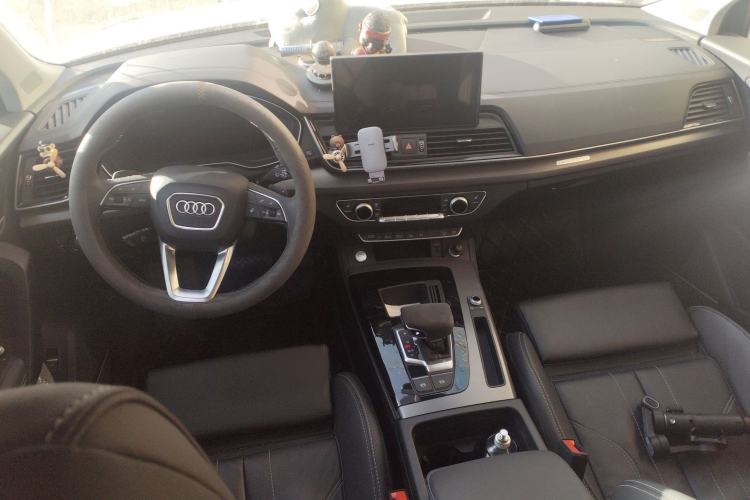 Used Audi Q5L 2022 Updated 45T Luxury Dynamic Version
