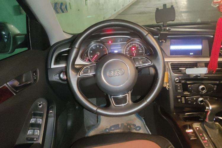 Used Audi A4L 2013 35 TFSI Automatic Standard Model
