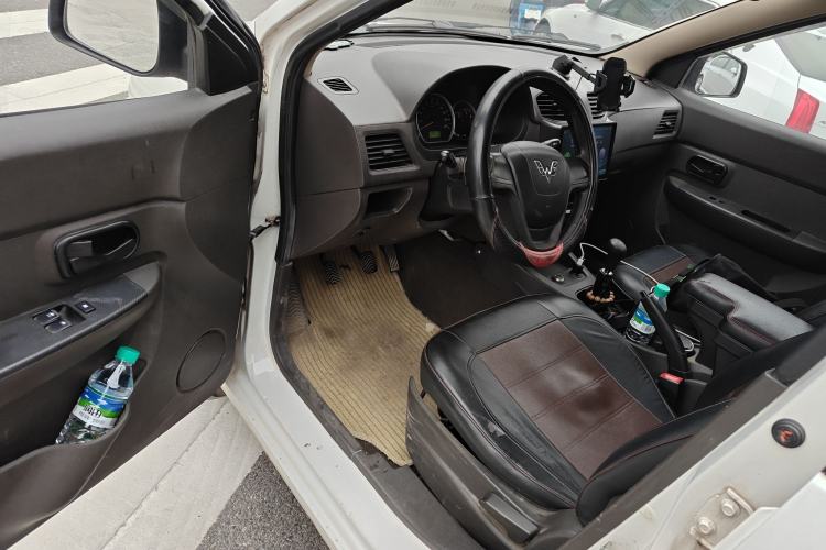 Used Wuling Hongguang 2018 1.5L Classic S Base Model
