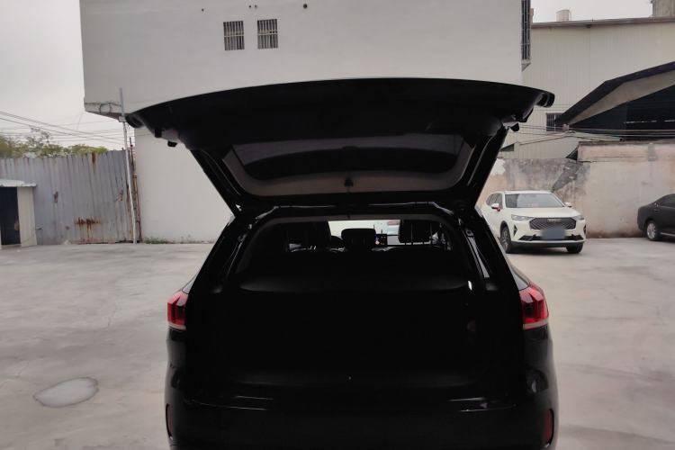 Used Wey VV6 2021 2.0T Two-Wheel Drive Smart Protection+ Trunk