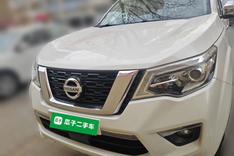 Used Nissan Terra 2018 2.5L Automatic 4x4 Flagship Edition Front