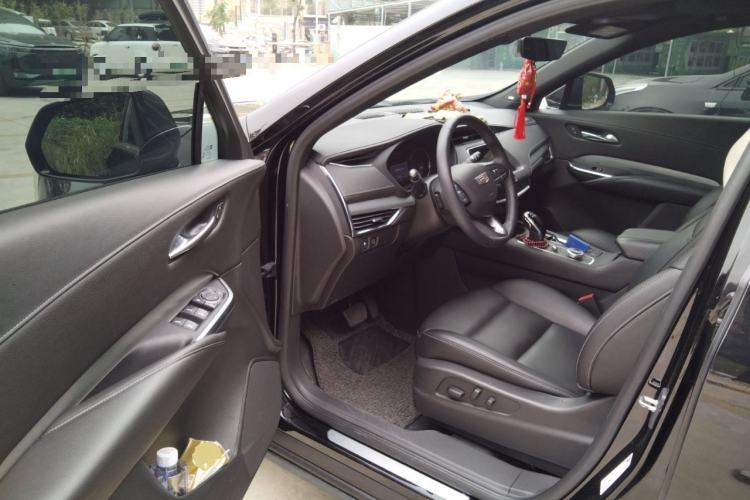 Used Cadillac XT4 2020 Revised Version 28T Two-Wheel Drive Luxury Edition
