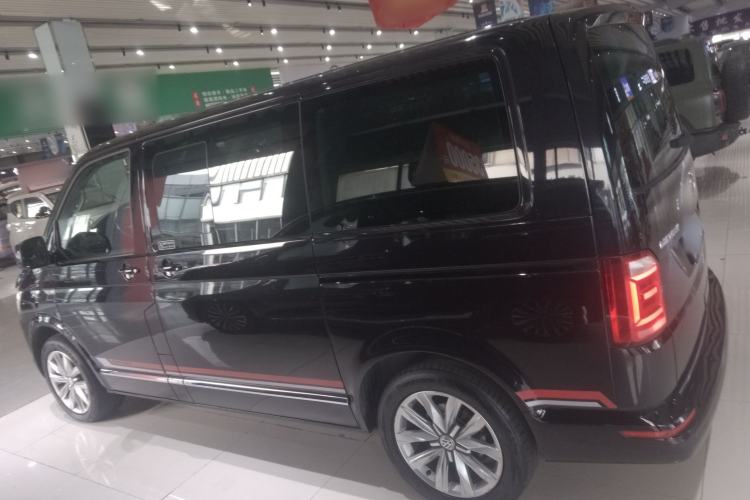 Used Volkswagen Multivan 2018 2.0 TSI Two-Wheel-Drive Luxury Edition 7 Seats