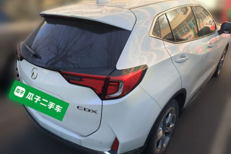 Used Acura CDX 2016 1.5T Two-Wheel Drive Deluxe Edition