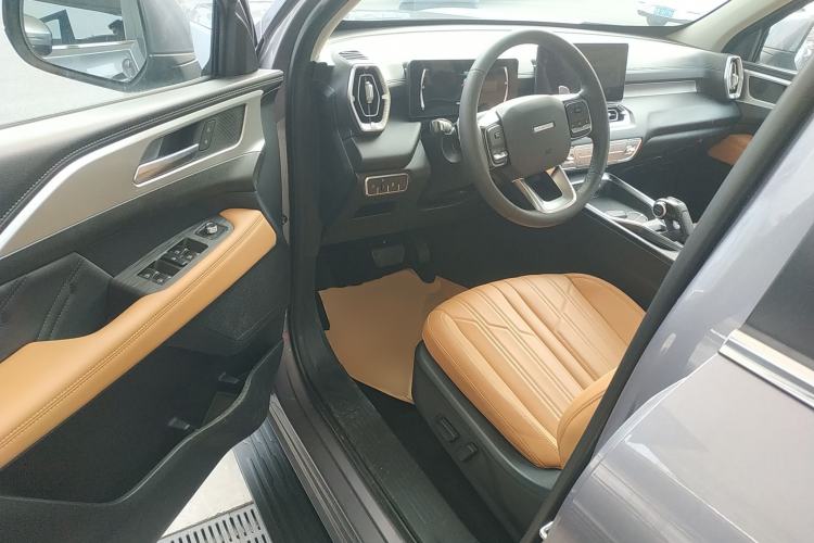 Used Haval H5 2023 2.0T Automatic All-Wheel Drive LinkedIn Gasoline
