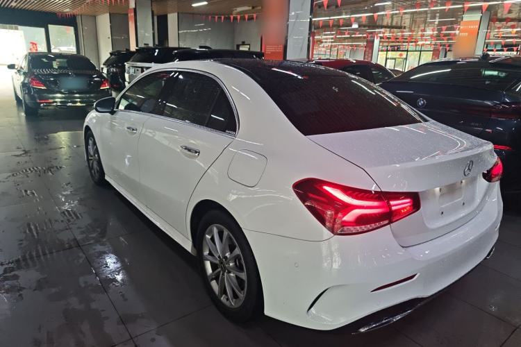 Used Mercedes-Benz A-Class 2022 Restyled A 200 L Sport Sedan Fashion Version
