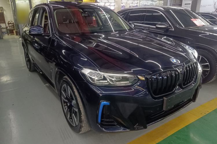 Used BMW iX3 2022 Leading Model
