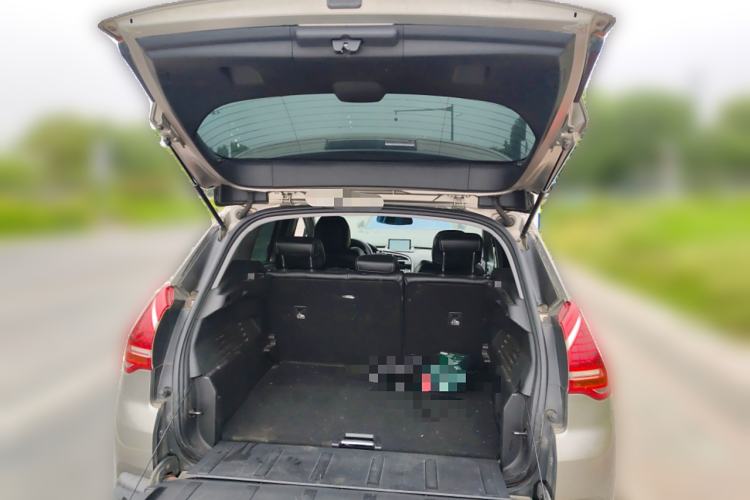 Used Peugeot 3008 2015 1.6THP Automatic Classic Edition