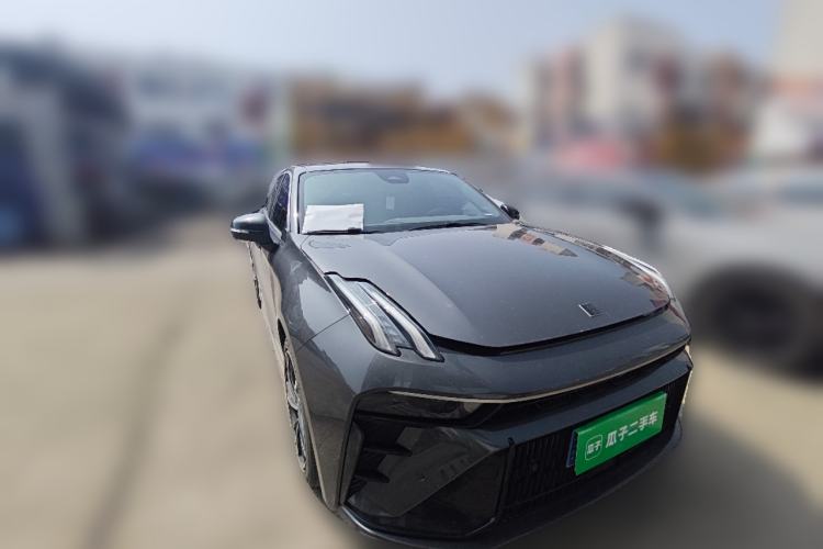 Used Lynk & Co 03 2023 2.0TD DCT JingPro Front Right 45 Deg