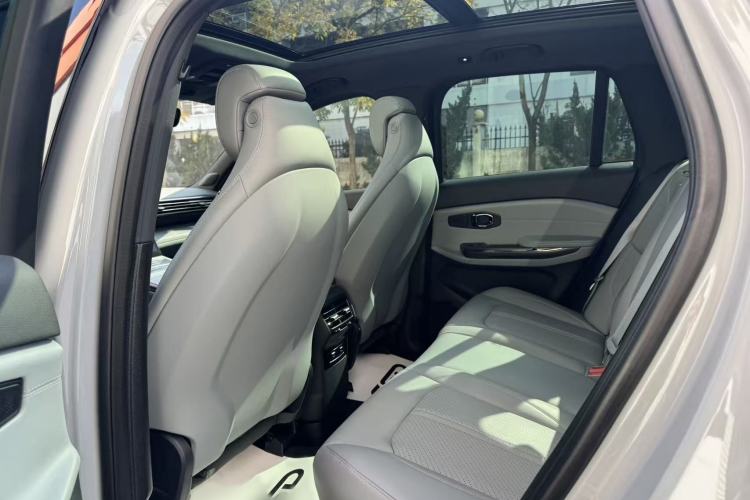 Used Nio ES8 2020 415 km Range 7-Seater Version