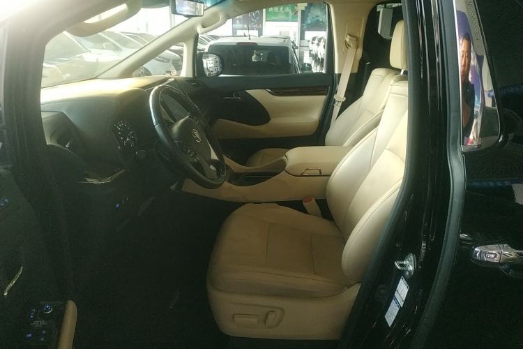 Used Toyota Alphard 2021 Dual-Engine 2.5L Luxury Edition