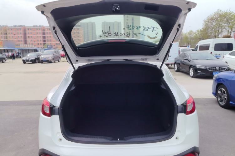 Used Mazda CX-4 2018 2.0L Automatic Two-Wheel Drive Blue Sky Premium Upgrade Version China VI Standard
