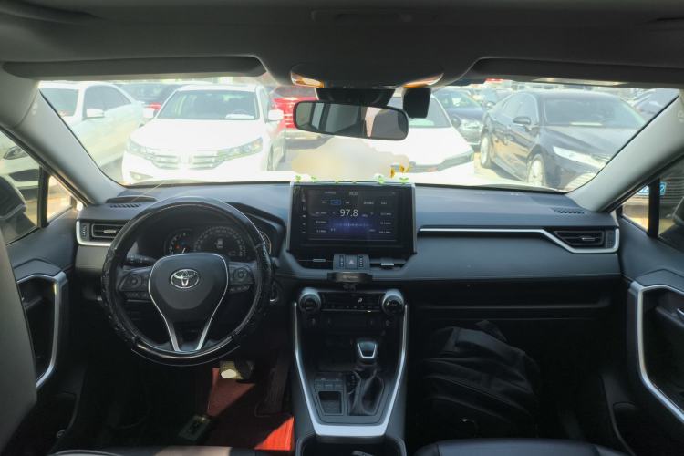 Used Toyota RAV4 2020 2.0L CVT Two-Wheel Drive Fashion PLUS Edition