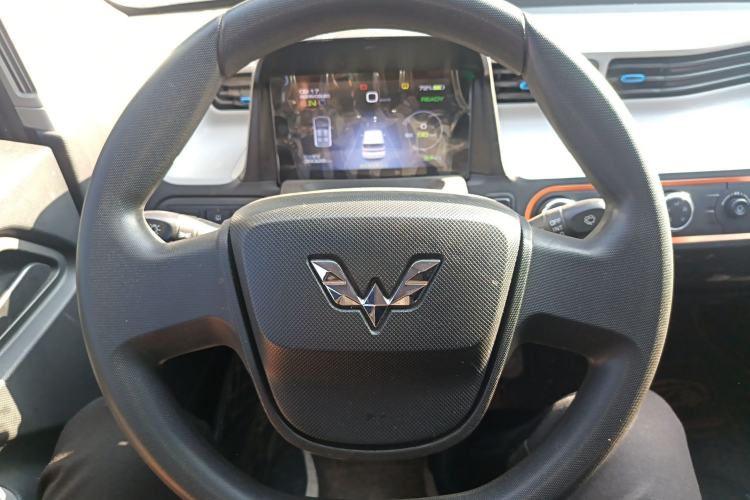 Used Wuling Hongguang MINIEV 2022 Zizai Version Lithium Iron Phosphate Steering Wheel