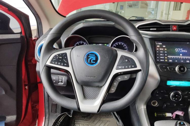 Used BYD Yuan New Energy 2018 EV360 Smart Connect Cool Edition Steering Wheel
