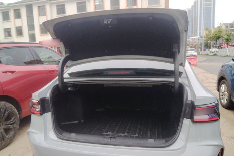 Used Chery Arrizo 8 2024 1.6T DCT Rui Trunk