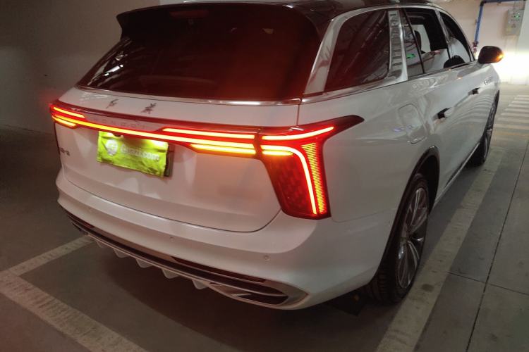 Used Hongqi E-HS9 2022 660 km Range Flagway Edition Six Seats Exterior 3