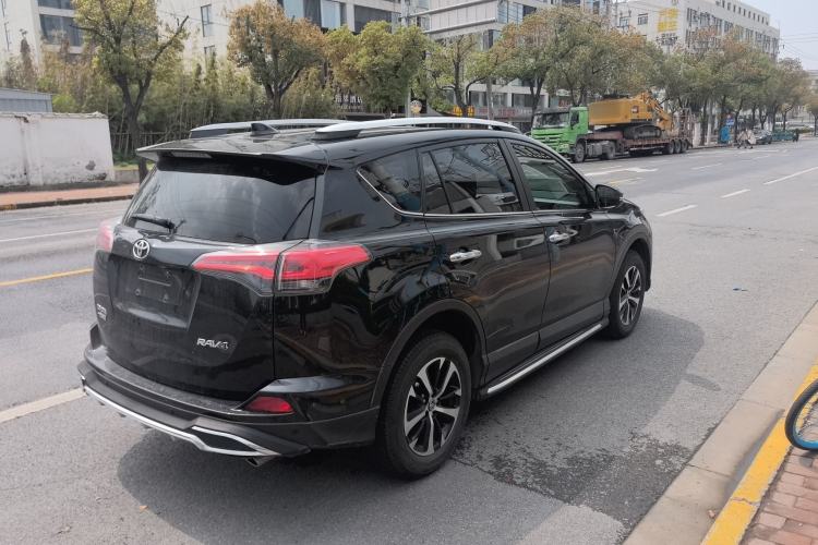 Used Toyota RAV4 2016 2.0L CVT Two-Wheel Drive Smart Edition China V Standard Exterior 3