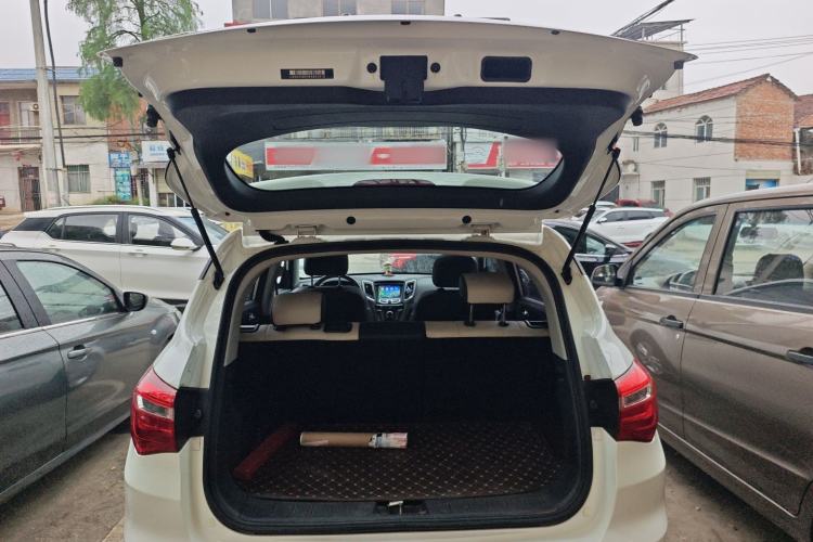 Used CHANGAN CS35 2017 1.6L Manual Luxury Model